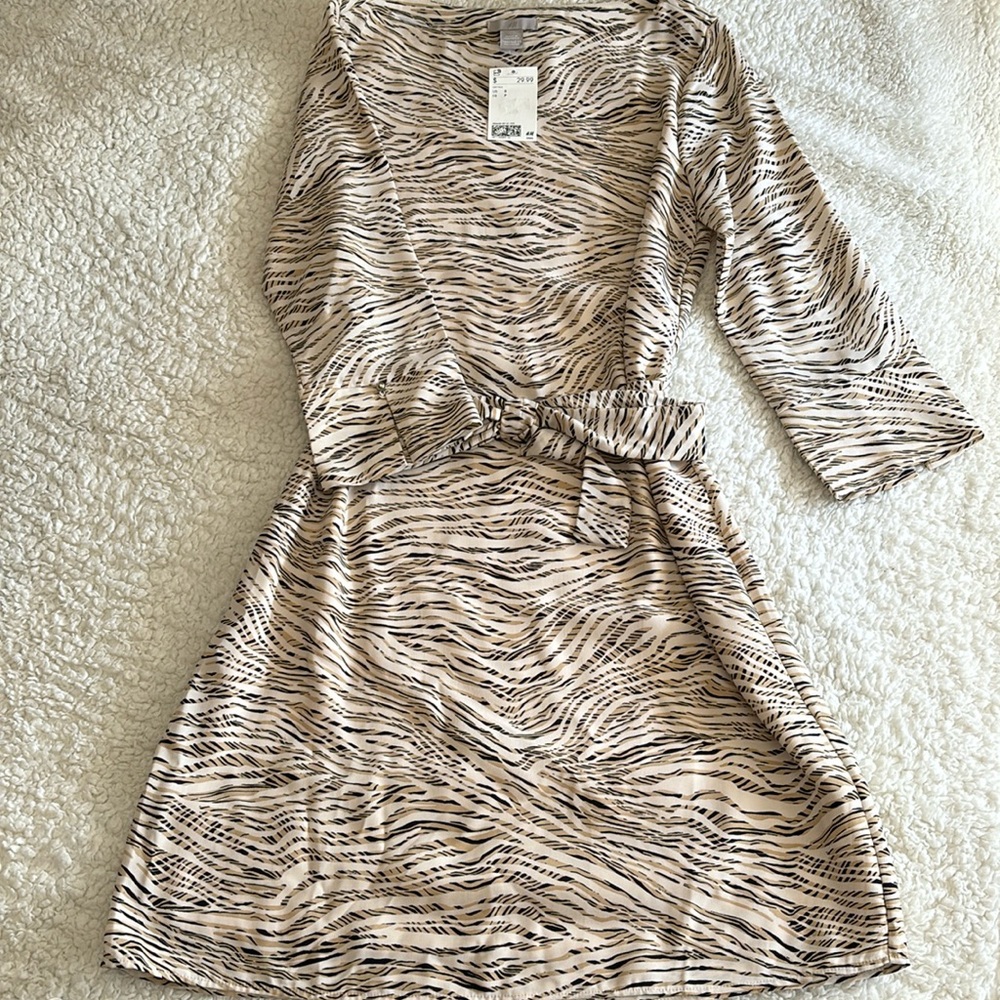 H&M beautiful business casual dress